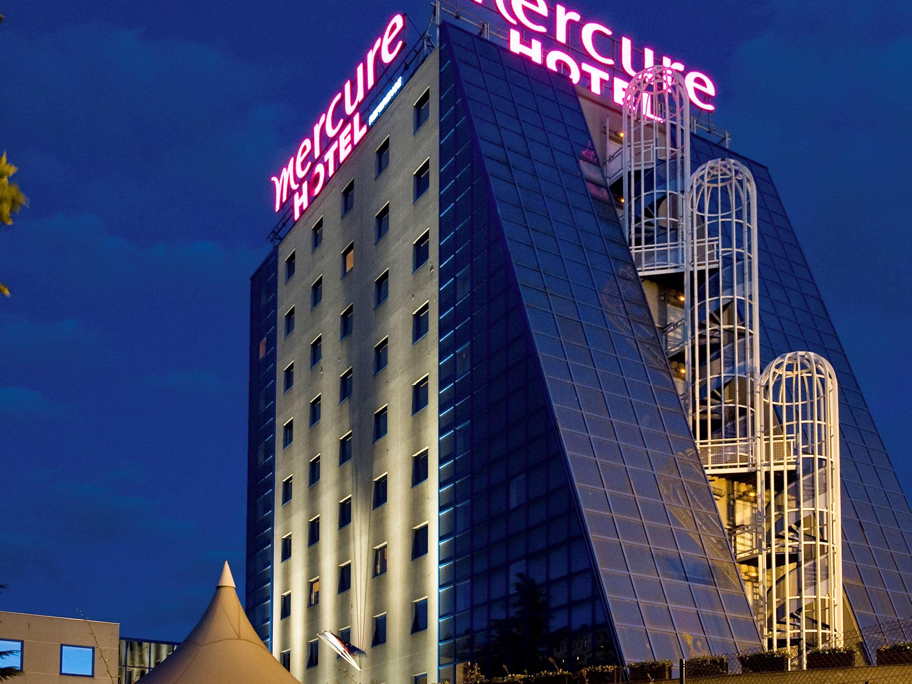 Mercure Paris Porte De Pantin Exteriör bild