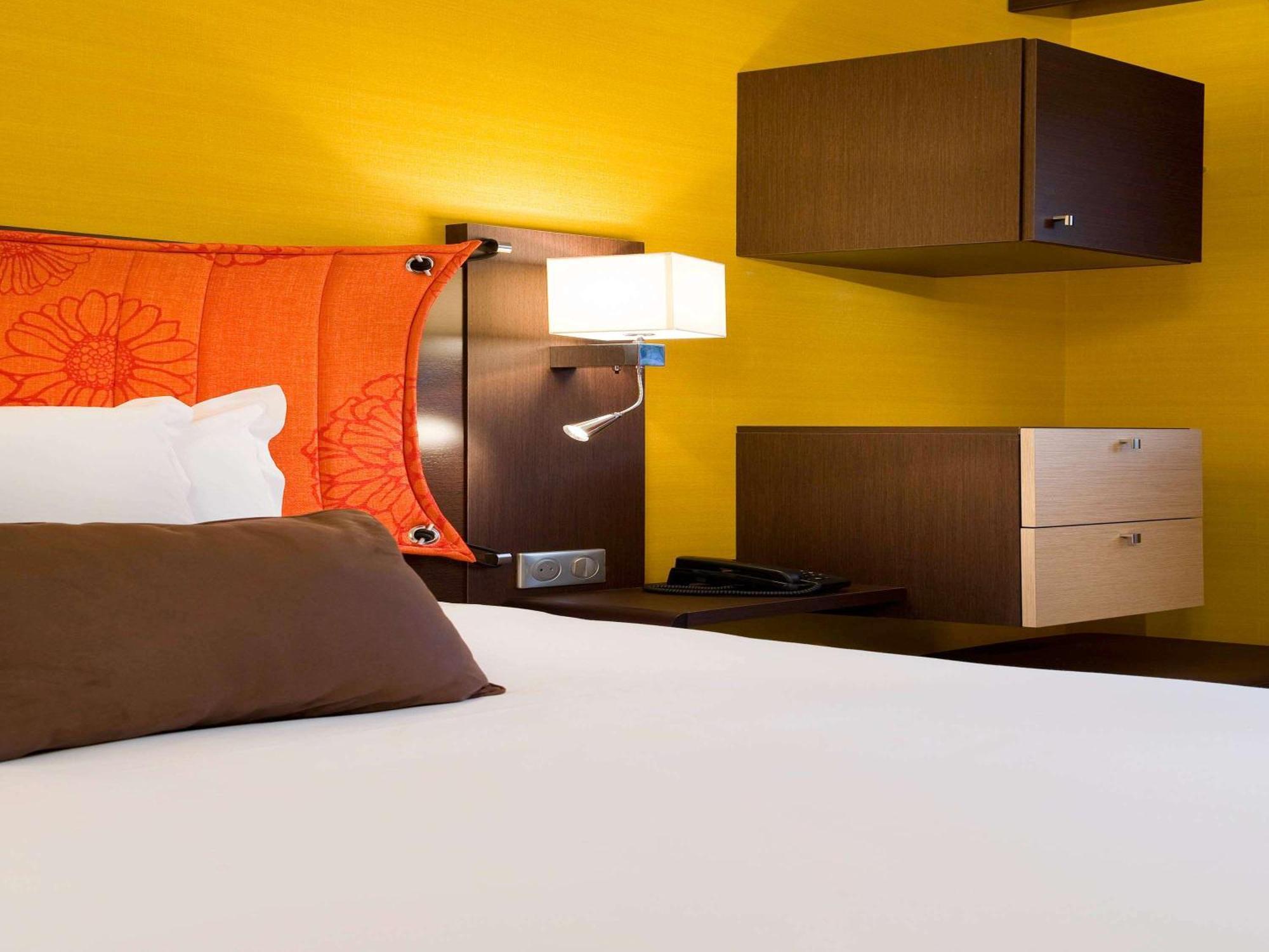 Mercure Paris Porte De Pantin Exteriör bild