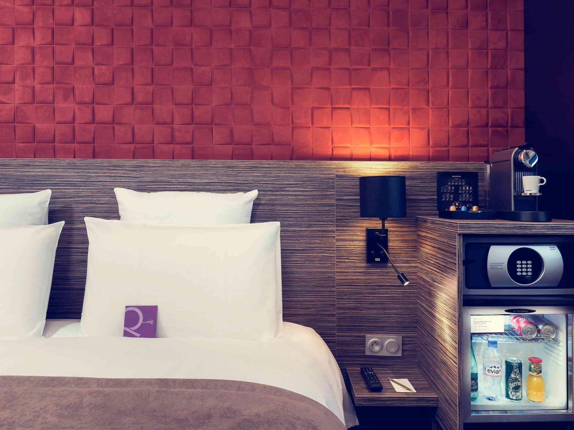 Mercure Paris Porte De Pantin Exteriör bild