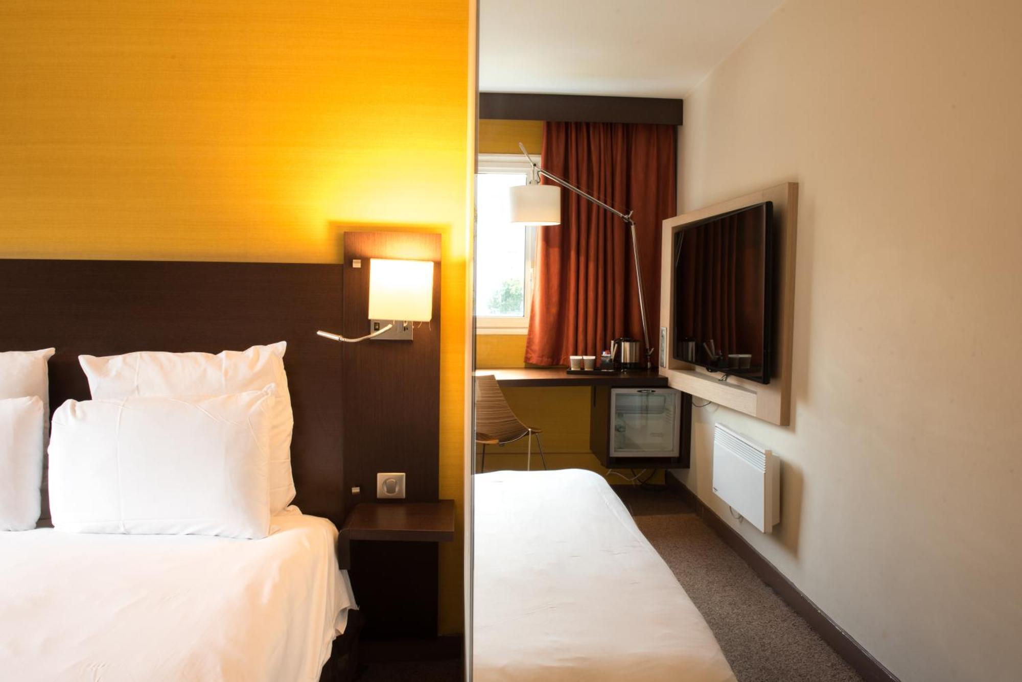 Mercure Paris Porte De Pantin Rum bild