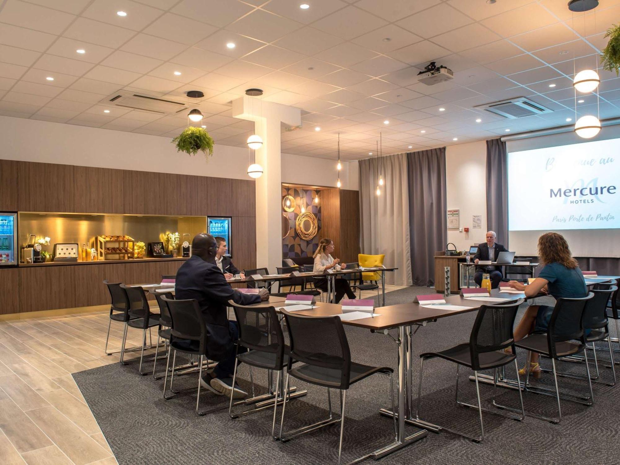 Mercure Paris Porte De Pantin Exteriör bild